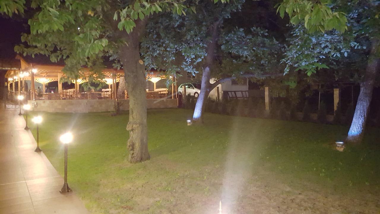 Gasthof Kaiser Ybbs an der Donau Exterior foto